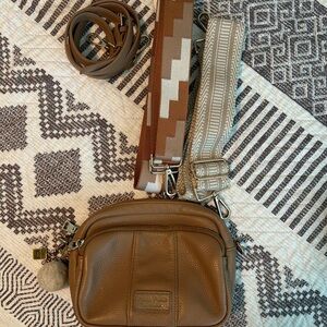 Pom Pom London Brown Leather Crossbody Bag in Maple with 3 straps